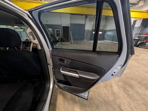 Used 2013 Ford Edge SEL AWD/4WD image 28