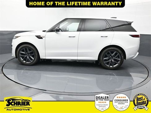 Used 2023 Land Rover Range Rover Sport SE Dynamic image 4