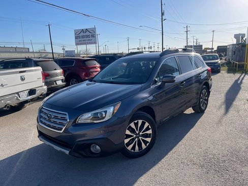 Used 2017 Subaru Outback 3.6R Limited AWD/4WD image 4