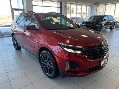 Used 2024 Chevrolet Equinox RS w/ RS Leather Package image 1