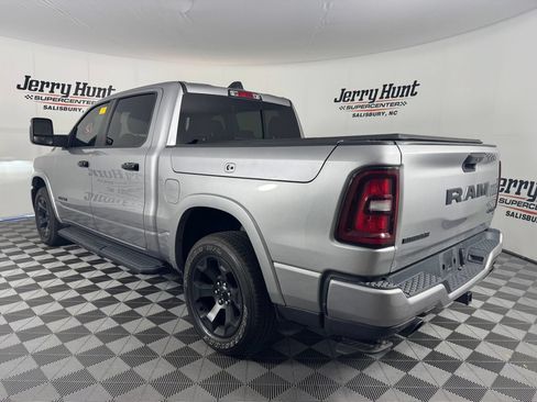 Used 2025 RAM 1500 Big Horn AWD/4WD image 9