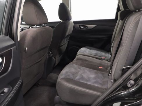 Used 2015 Nissan Rogue S image 12