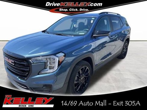 Used 2024 GMC Terrain SLE w/ Driver Convenience Package FWD image 1