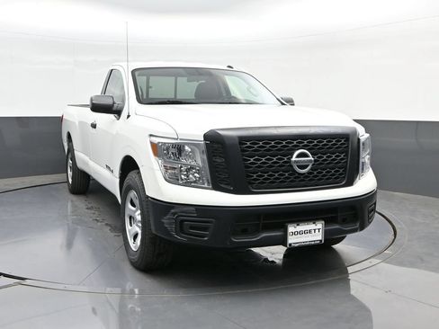 Used 2019 Nissan Titan S w/ S Utility Package AWD/4WD image 18