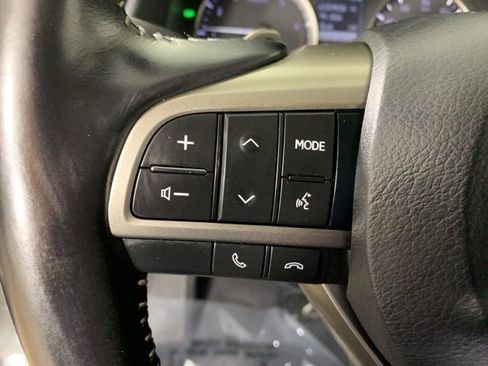 Used 2020 Lexus RX 350L Premium w/ Premium Package AWD/4WD image 20