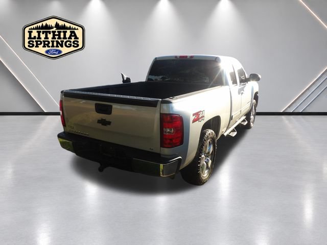 Used 2011 Chevrolet Silverado 1500 LT w/ All-Star Edition AWD/4WD image 14