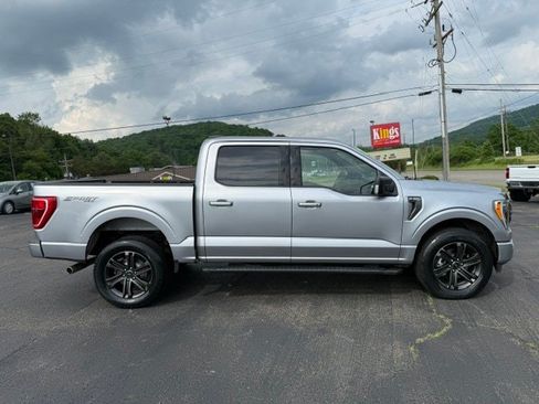 Used 2022 Ford F150 XLT w/ Equipment Group 302A High AWD/4WD image 4