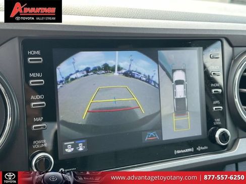 Used 2023 Toyota Tacoma TRD Off-Road w/ TRD Premium Off Road Package AWD/4WD image 25
