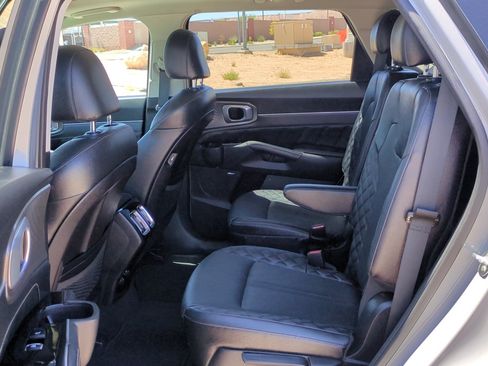 Used 2022 Kia Sorento SX FWD image 27