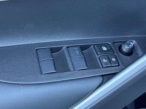 New 2026 Toyota Corolla Cross LE FWD image 13