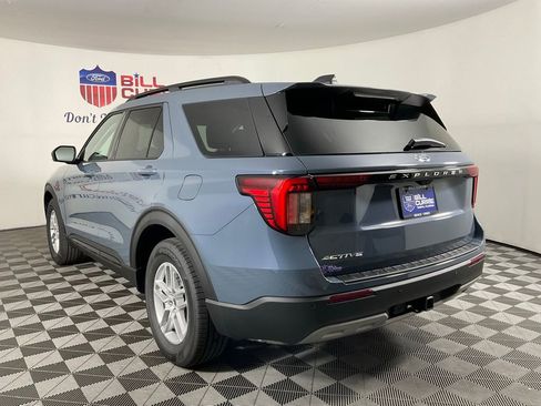 New 2026 Ford Explorer Active w/ Active Comfort Package RWD image 5