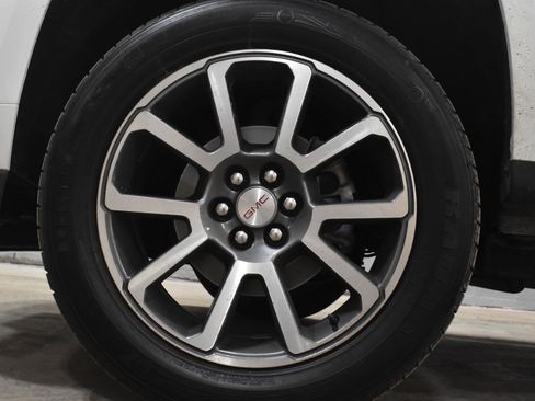 Used 2022 GMC Canyon Denali image 34