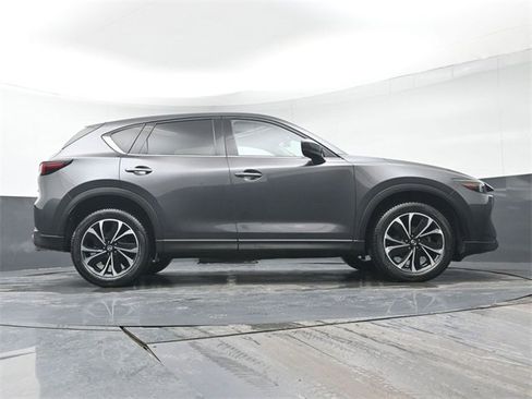 Used 2022 MAZDA CX-5 AWD 2.5 S w/ Premium Package image 31