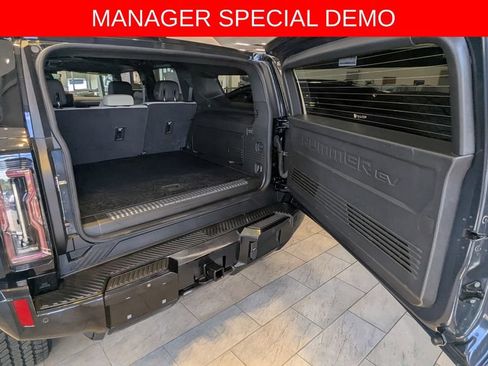 Used 2026 GMC Hummer EV SUV AWD/4WD image 19