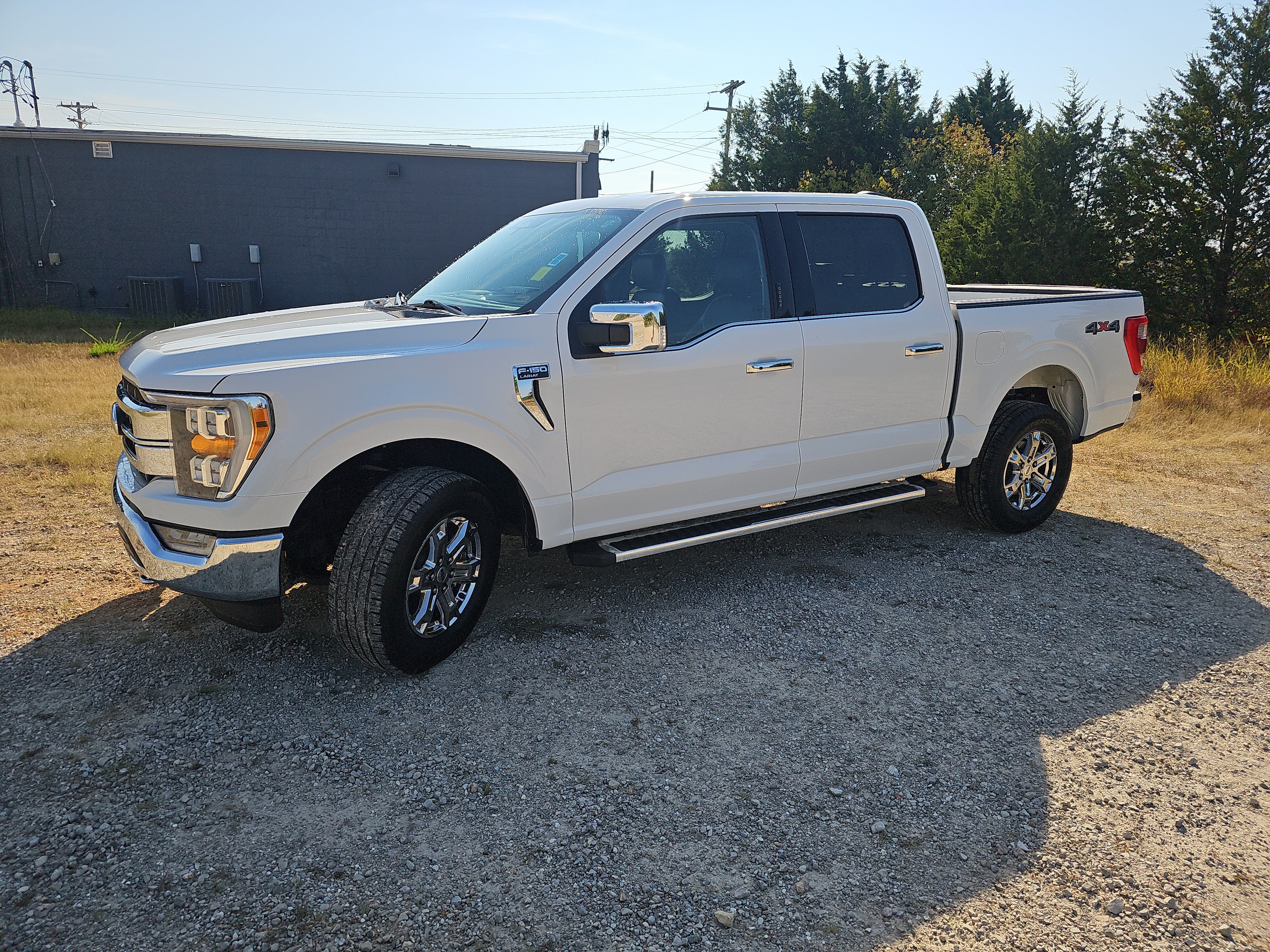 Used 2023 Ford F150 Lariat AWD/4WD image 8