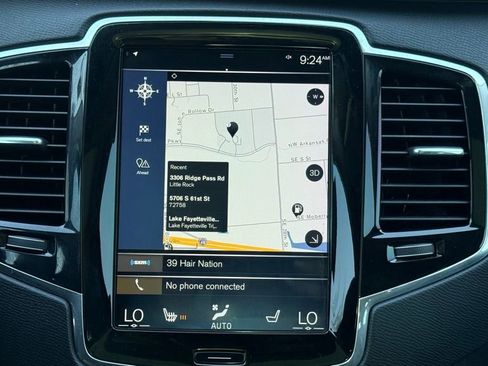 Used 2018 Volvo XC90 T6 Momentum w/ Momentum Plus Package AWD/4WD image 16
