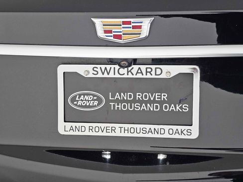 Used 2023 Cadillac XT6 Sport image 14