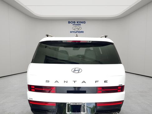 Used 2024 Hyundai Santa Fe Calligraphy AWD/4WD image 3