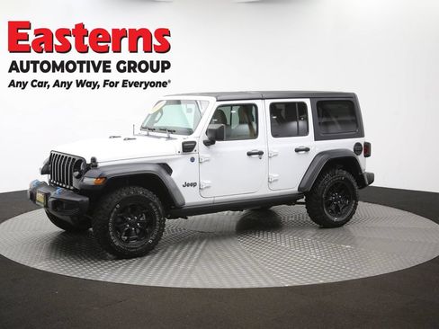 Used 2023 Jeep Wrangler Unlimited w/ Cold Weather Group AWD/4WD image 56