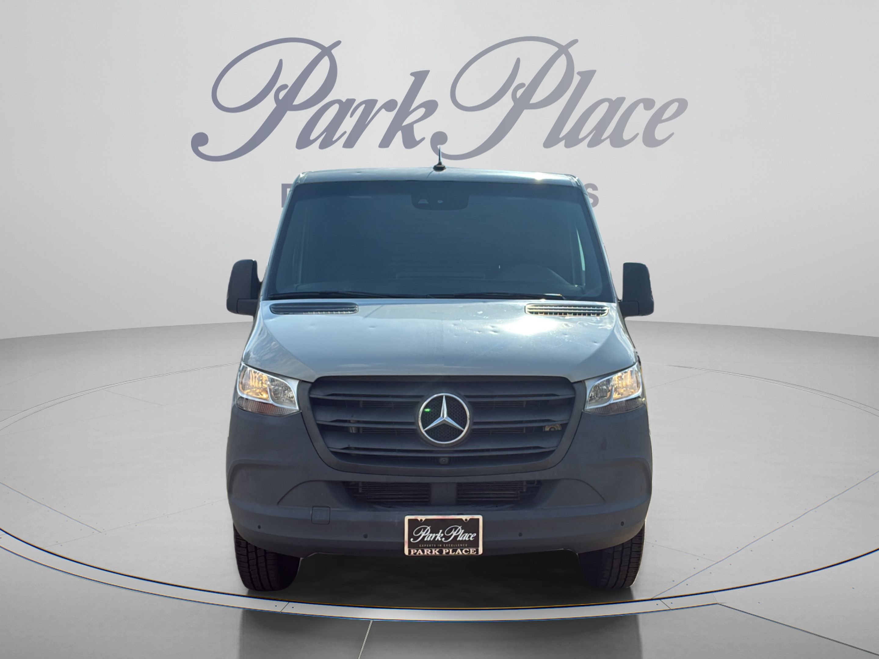 Used 2023 Mercedes-Benz Sprinter 2500 image 8