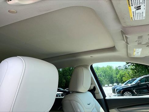 Used 2021 Cadillac XT5 Premium Luxury image 13