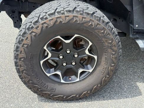 Used 2021 Jeep Wrangler Unlimited Sport image 11