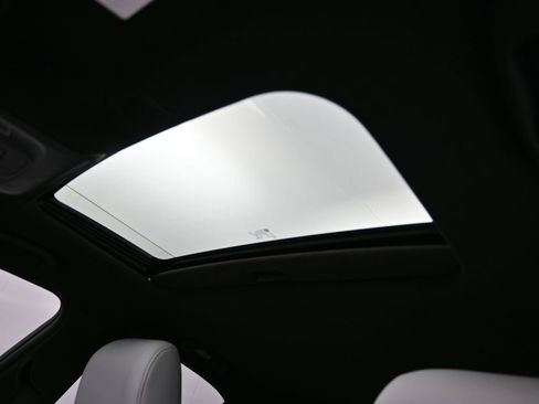 Used 2021 Cadillac CT4 Premium Luxury RWD image 21
