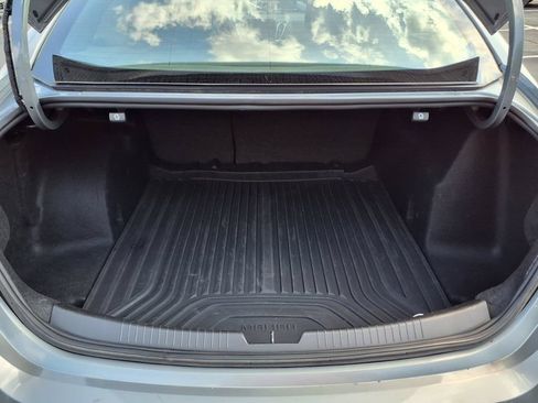 Used 2023 Chevrolet Malibu LT w/ LPO, Floor Liner Package FWD image 5