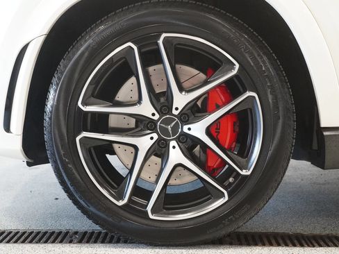Certified 2022 Mercedes-Benz GLE 53 AMG 4MATIC image 8