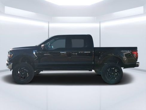 Used 2025 Ford F150 XLT w/ Equipment Group 301A Standard AWD/4WD image 6