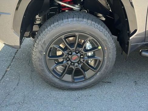 New 2026 Toyota Tundra Platinum AWD/4WD image 5