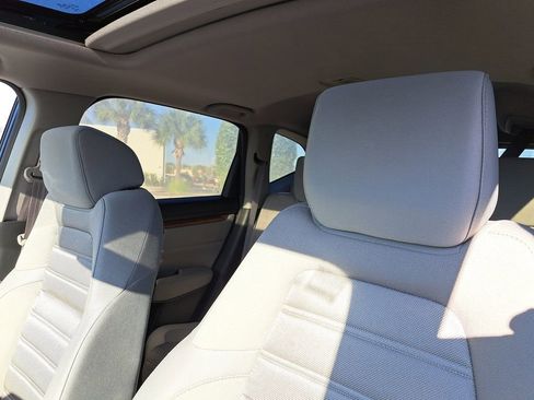 Used 2019 Honda CR-V EX image 16