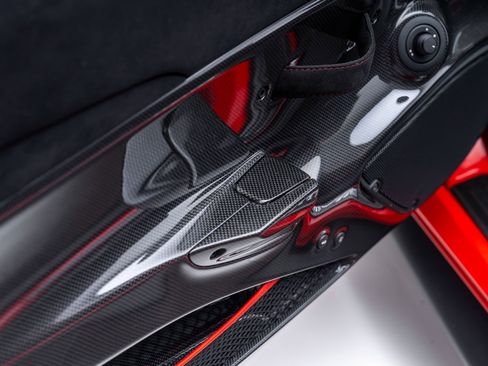 Used 2020 Ferrari 488 Pista Spider image 50