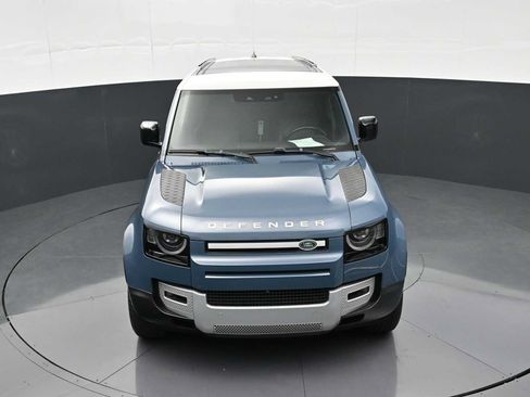 Used 2022 Land Rover Defender 110 SE AWD/4WD image 36