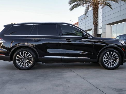 Used 2022 Lincoln Aviator Reserve w/ Elements Package Plus RWD image 4