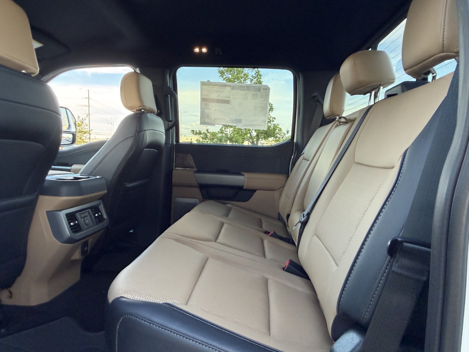 New 2027 Ford F350 Lariat AWD/4WD image 24