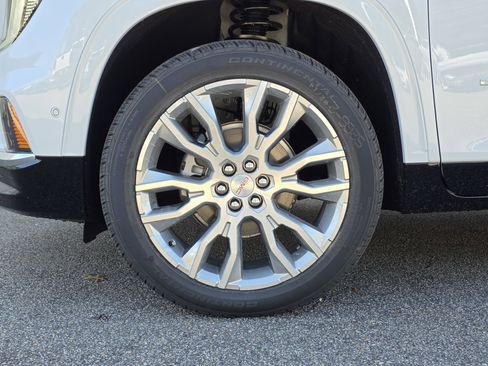 New 2026 GMC Acadia Denali w/ Super Cruise Package image 49