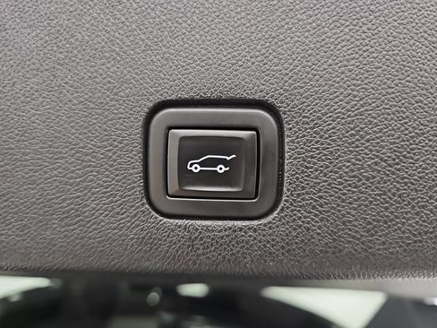 Used 2020 Cadillac XT6 Sport AWD/4WD image 16