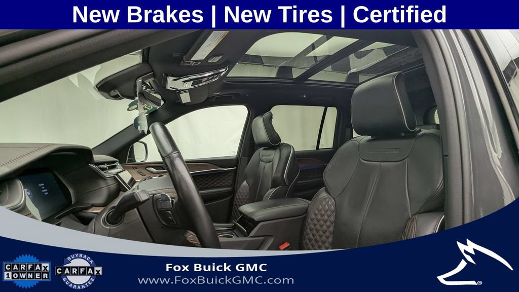 Used 2022 Jeep Grand Cherokee Summit AWD/4WD image 36