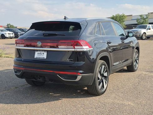 Used 2024 Volkswagen Atlas Cross Sport SE image 5