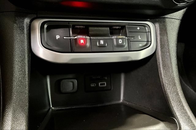 Used 2021 GMC Acadia SLT w/ Elevation Edition AWD/4WD image 15