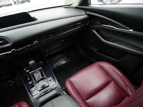 Used 2025 MAZDA CX-30 AWD 2.5 S w/ Preferred Package image 11