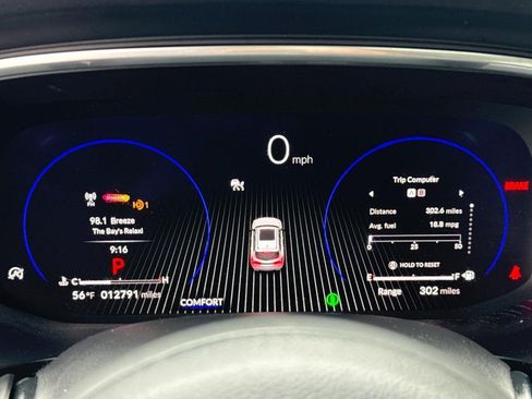 Used 2025 Acura MDX SH-AWD w/ Technology Package image 19