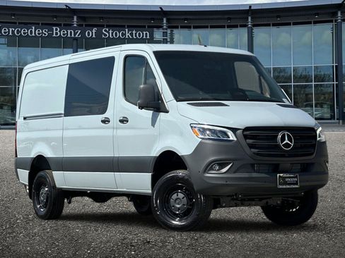 New 2026 Mercedes-Benz Sprinter 2500 image 2