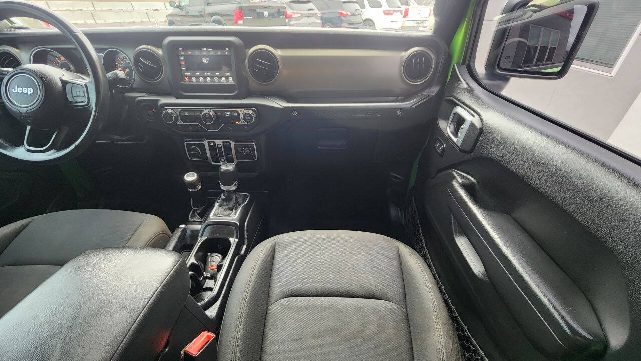 Used 2018 Jeep Wrangler Unlimited Sport S AWD/4WD image 16