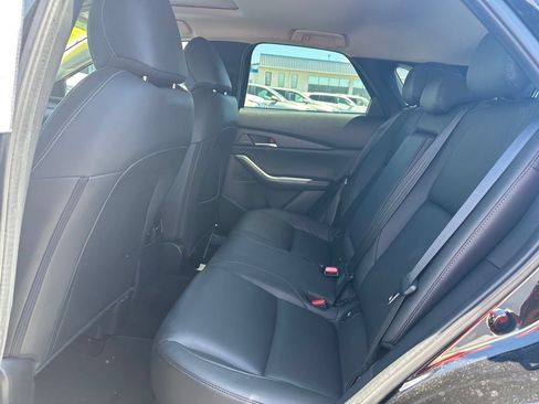 Used 2025 MAZDA CX-30 AWD 2.5 S w/ Preferred Package image 8