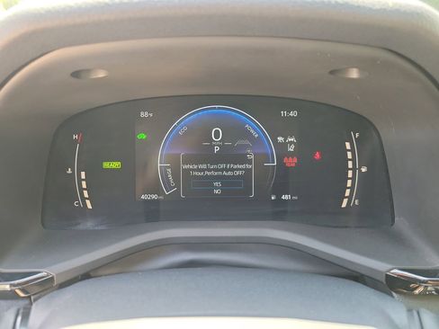 Used 2025 Toyota Camry LE image 22