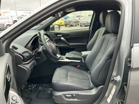 New 2025 Mitsubishi Eclipse Cross Black Edition image 13