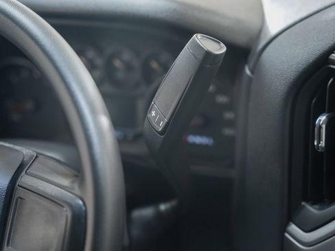 Used 2025 Chevrolet Silverado 1500 Custom Trail Boss w/ Dark Appearance Package image 33