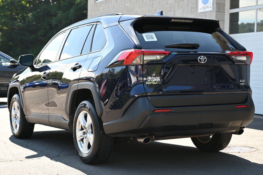 Used 2020 Toyota RAV4 XLE w/ All Weather Liner Package AWD/4WD image 3